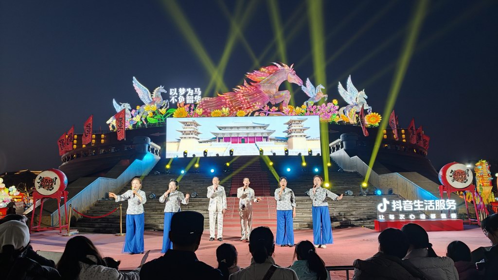 马山民歌走进荆街   助推文旅融合发展